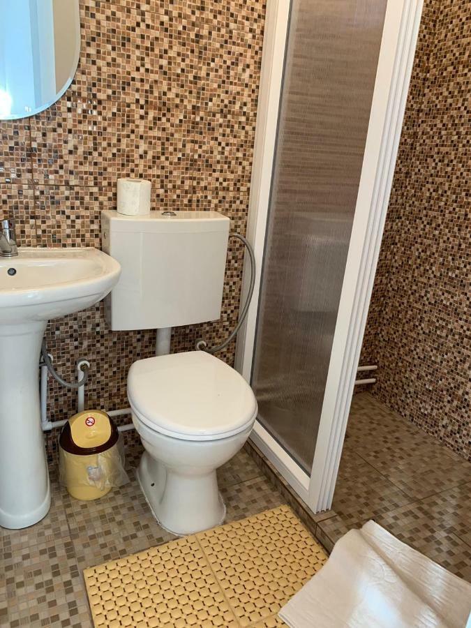 Zeino Place Apartment Constanta Luaran gambar